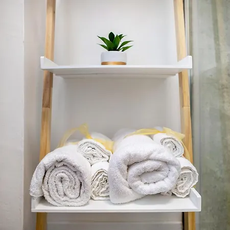 Little House Apartman *